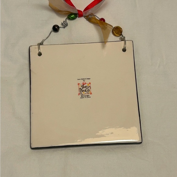 Vintage LAURA KIRKLAND DESIGN 8” H x 6” W x1/4 ” Thick Ceramic Plaque - Picture 3 of 3